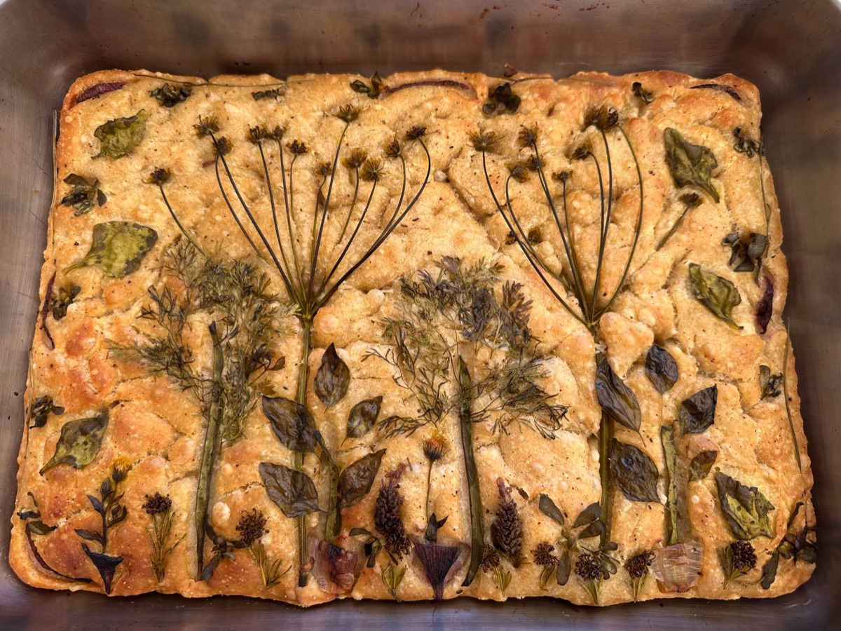 natural herb and baking pan